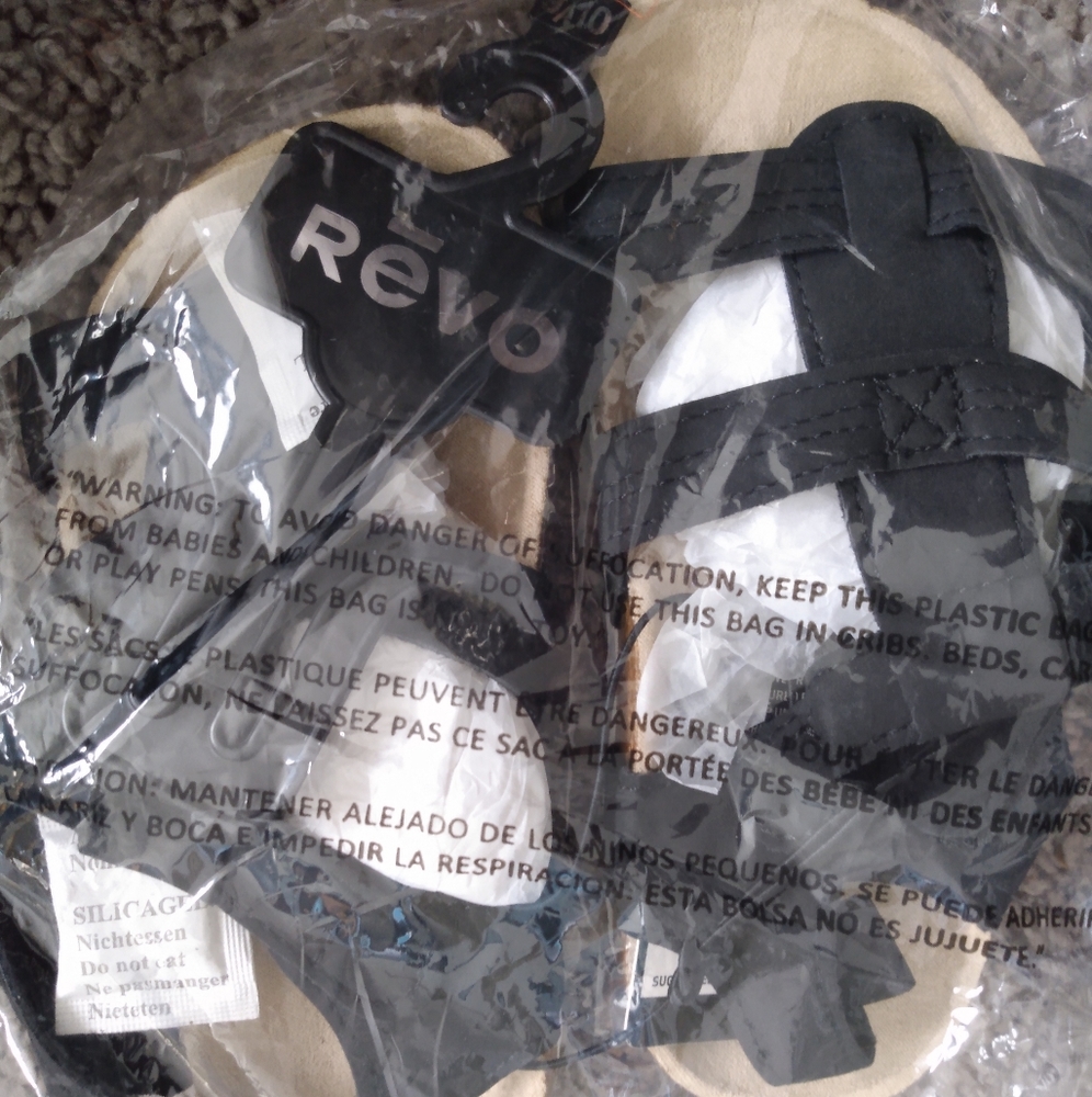 Boys sandals